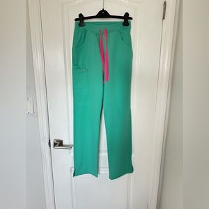 FIGS Surgical Green Kade Cargo Scrub Pants Size XS Tall